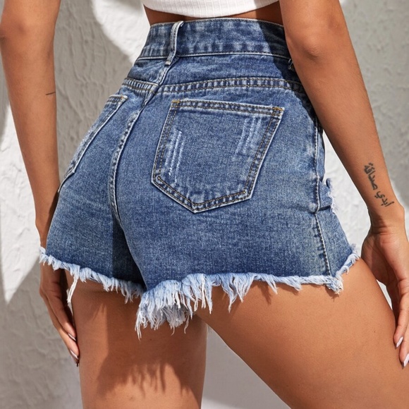 distressed frayed hem med wash denim shorts boho - Picture 10 of 10